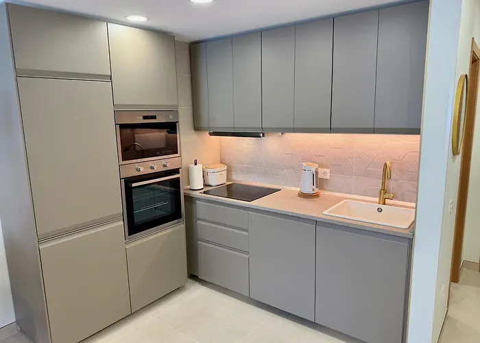 Appartamento Sunny Escapes, Newly Renovated - Playa De Americas