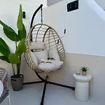 Sunny Escapes, Newly Renovated - Playa De Americas Lejlighed Playa de las Américas