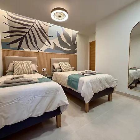 Sunny Escapes - Playa De Americas