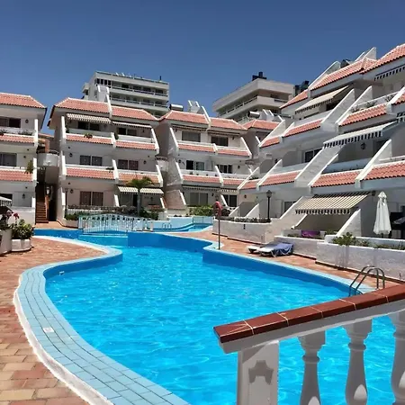Sunny Escapes, Newly Renovated - Playa De Americas