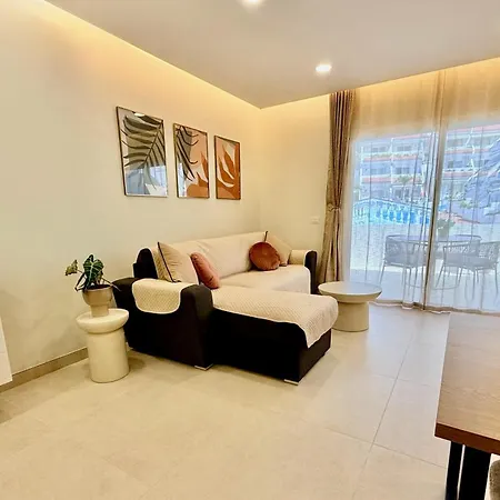 Sunny Escapes, Newly Renovated - Playa De Americas 公寓 美洲海滩