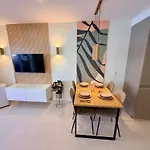 Sunny Escapes, Newly Renovated - Playa De Americas Appartement Playa de las Américas