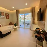Appartement Sunny Escapes, Newly Renovated - Playa De Americas Playa de las Américas